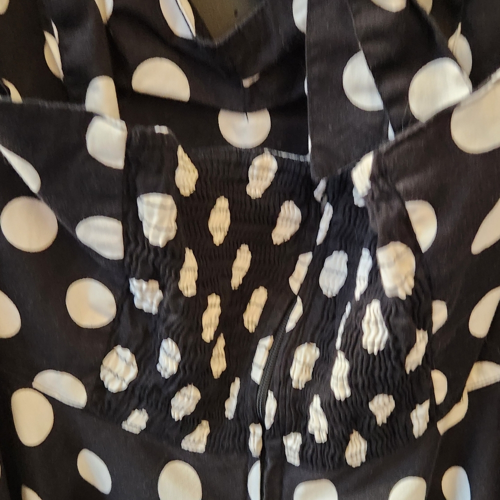 Hell Bunny Polka Dot Halter Dress - Picture 6 of 8